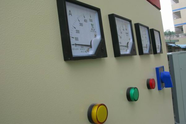 三台配电柜-3683讲讲配电柜注意事项